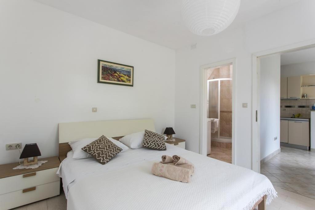 Apartments Maria Donje Celo Dış mekan fotoğraf