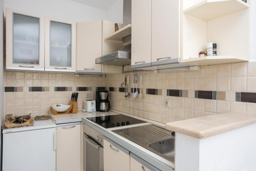 Apartments Maria Donje Celo Dış mekan fotoğraf